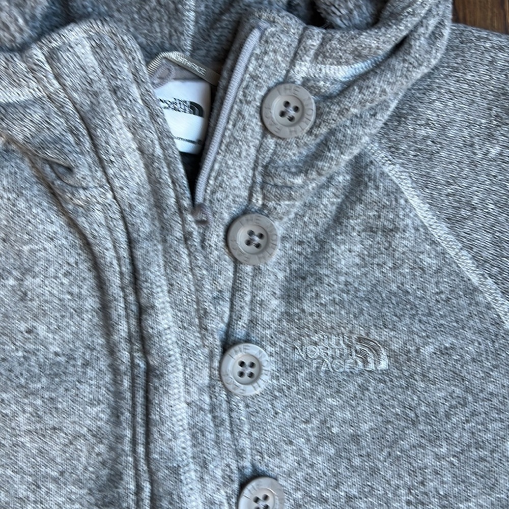 Gray The North Face hooded sweater, pull over. Size Medium. - Picture 2 of 5